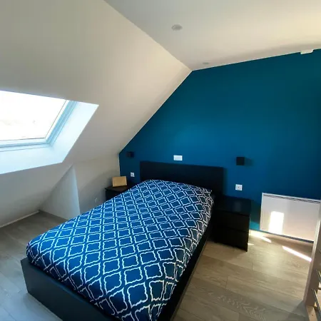 Equipes A Avec Espace Balneo En Option Proche Toyota, Autoroute Et Valenciennes Apartmán *