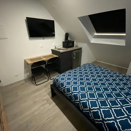 Apartmán Equipes A Avec Espace Balneo En Option Proche Toyota, Autoroute Et Valenciennes Onnaing