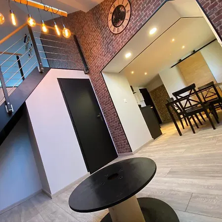Equipes A Avec Espace Balneo En Option Proche Toyota, Autoroute Et Valenciennes Apartment Onnaing