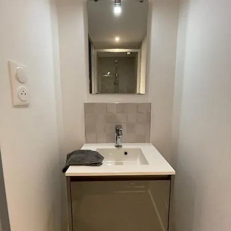 Equipes A Avec Espace Balneo En Option Proche Toyota, Autoroute Et Valenciennes