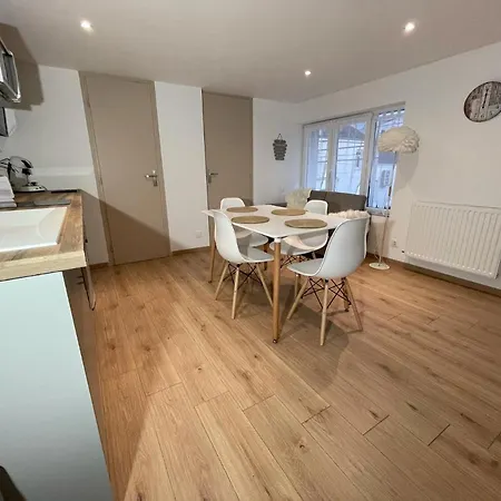 Apartmán Equipes A Avec Espace Balneo En Option Proche Toyota, Autoroute Et Valenciennes